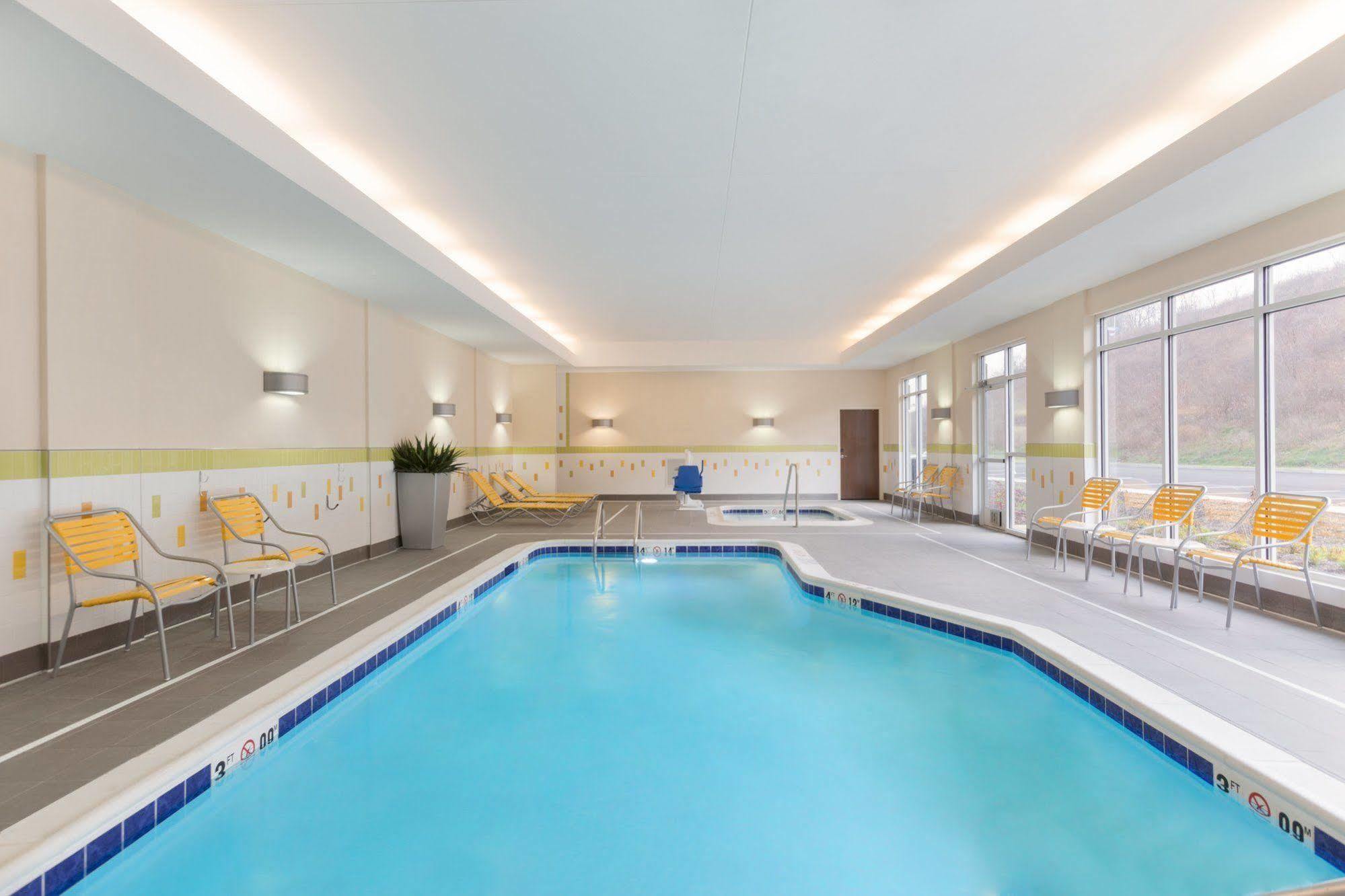 Fairfield Inn & Suites By Marriott Pittsburgh Airport/Robinson Township Exterior foto